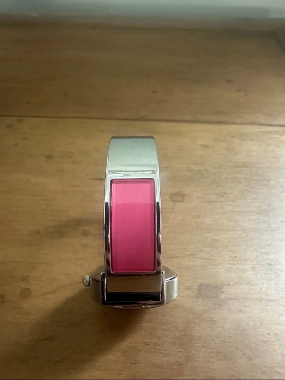 Vintage Xianua Disney Minnie Mouse Pink Rhinestone Wristwatch